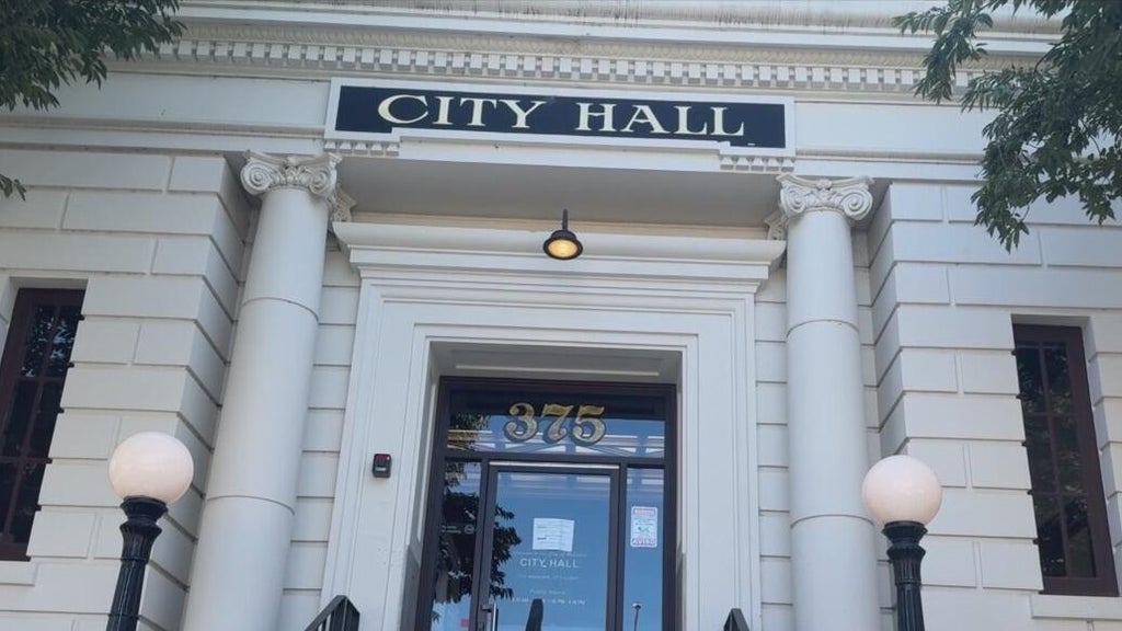 Hollister cancels town hall meetings amid outcry over layoffs, budget woes — CBS Bay Area (KPIX), Woodside Government news
