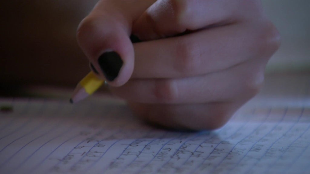 St. Paul loses English language learning students, eyes teacher cuts in wake of Operation Metro Surge — WCCO / CBS Minnesota, Woodside Schools news