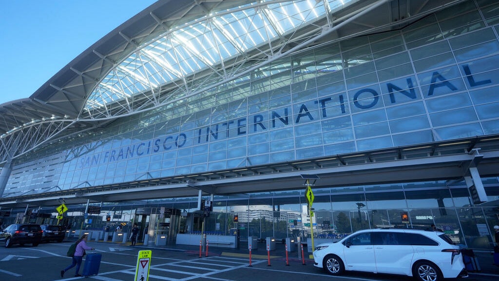Sonoma County Airport to SFO shuttle to offer security screening, deliver passengers to gate — CBS Bay Area (KPIX), Woodside Business news