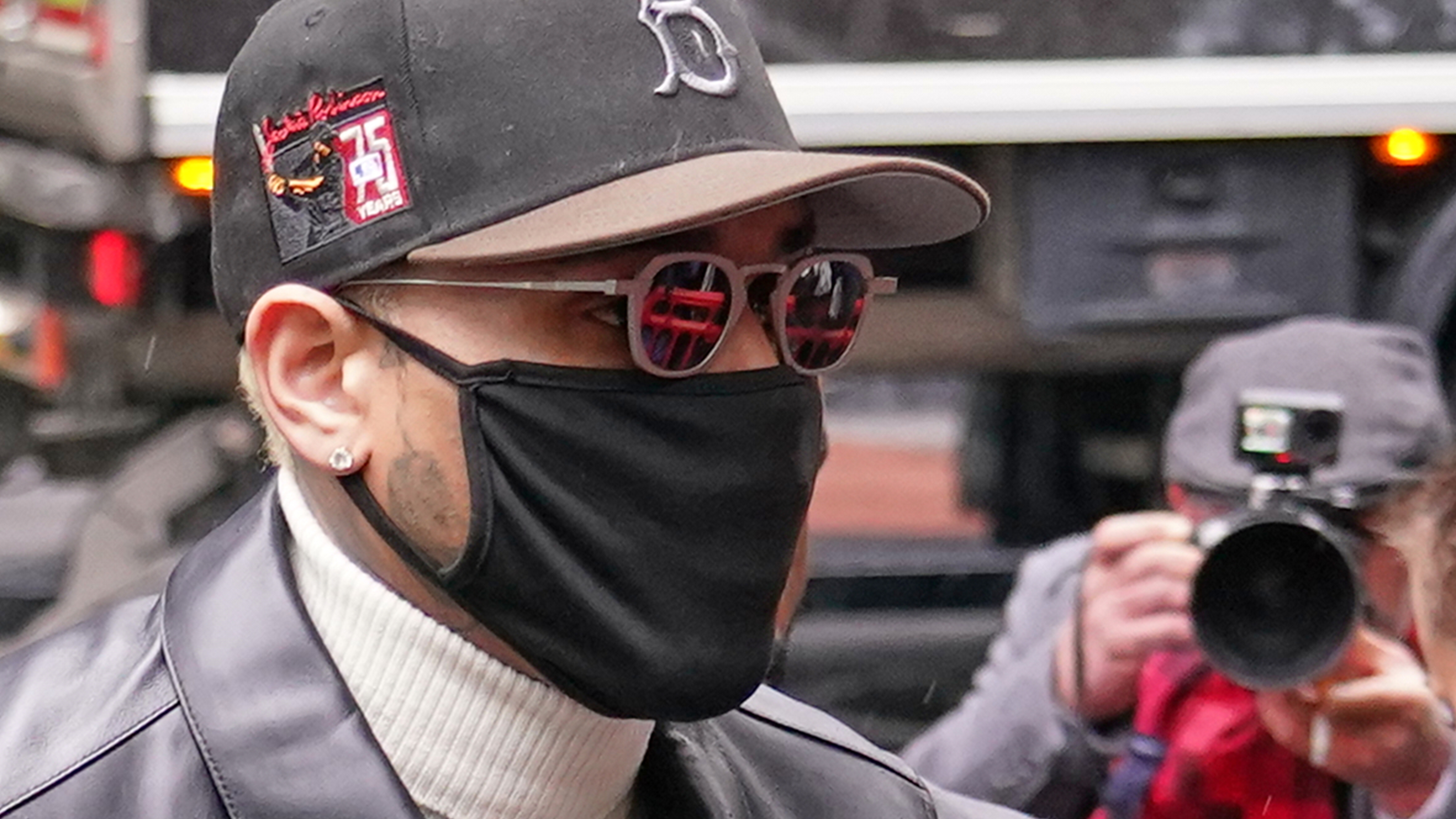 Chris Brown avoids prison time for brawling at a London nightclub

       — ABC 7 Bay Area, Woodside Community news