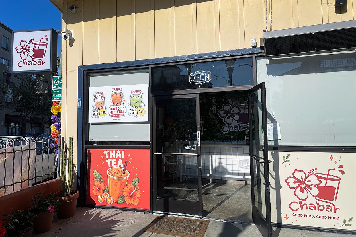 Asian comfort food comes to Fruitvale Public Market, plus new taco and Vietnamese options hit Oakland — The Oaklandside, Woodside Dining news