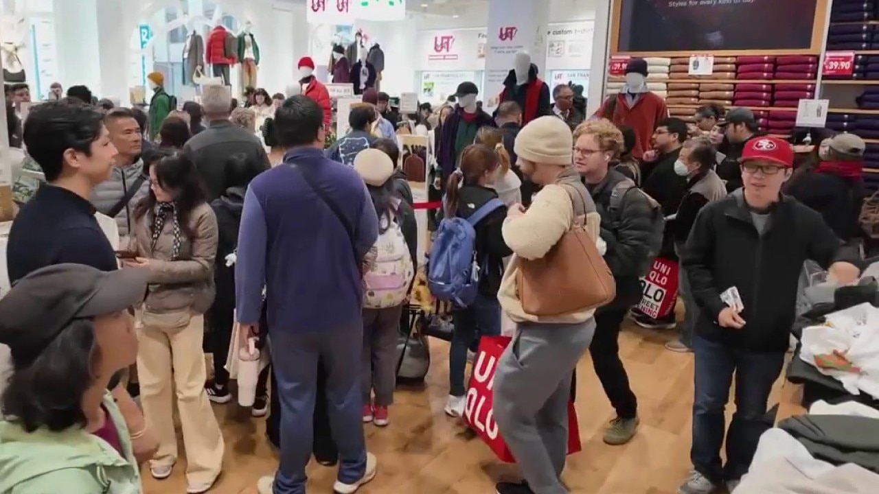 Crowds line up for grand opening of new Uniqlo store in SF — KTVU FOX 2 Bay Area, Woodside Business news