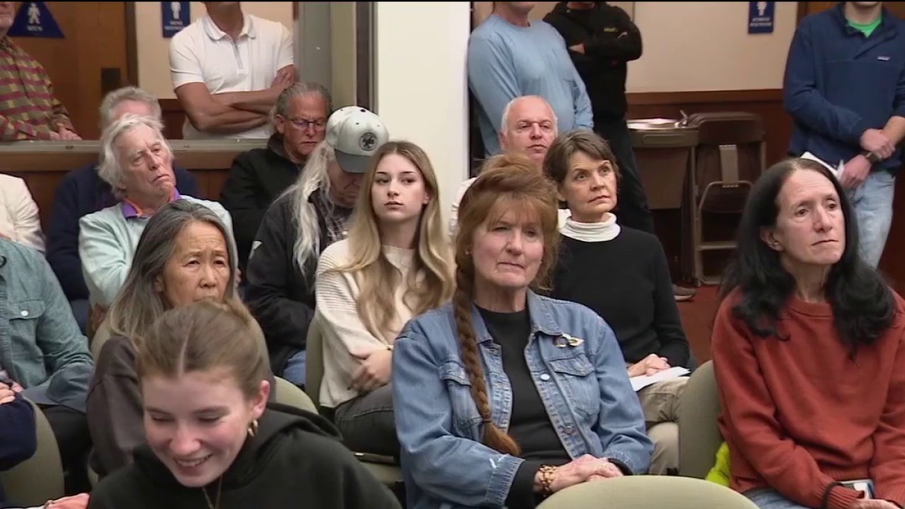 San Anselmo considers ban on all tobacco products — KTVU FOX 2 Bay Area, Woodside Community news