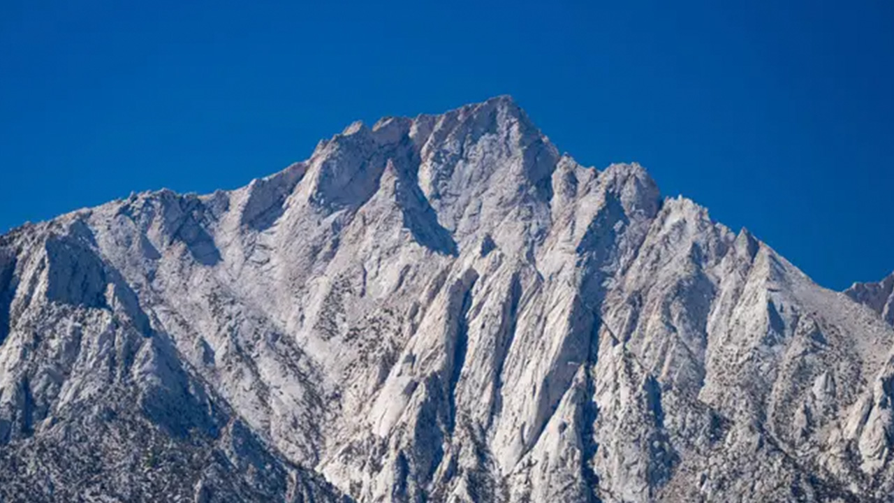 Body of missing hiker recovered from tallest mountain in Lower 48 after storms stall efforts — Woodside Sports news